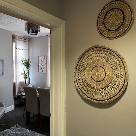Perfect For Large Groups, Sleeps 15 Close To City Centre Sheffield Dış mekan fotoğraf