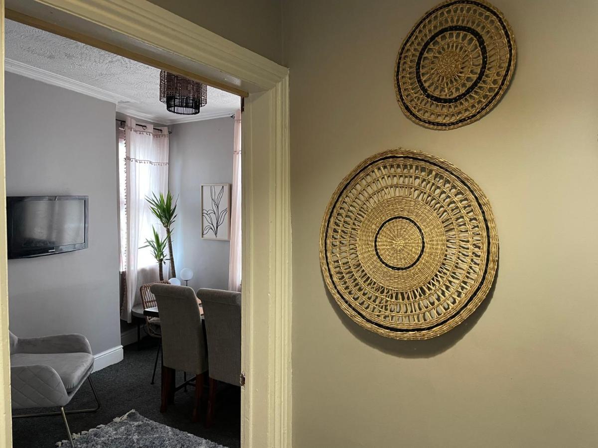 Perfect For Large Groups, Sleeps 15 Close To City Centre Sheffield Dış mekan fotoğraf
